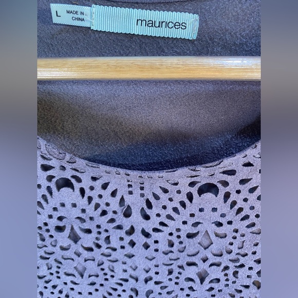 Maurices Faux Suede Cutout Sleeveless Blouse Blue Gray Size L Western Chic Boho - Picture 3 of 6